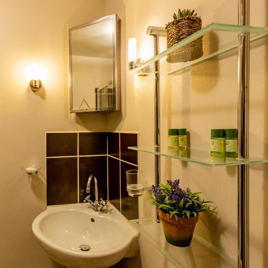 Benview Bed And Breakfast & Luxury Lodge, Isle Of North Uist Paible エクステリア 写真
